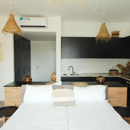 Apartment Boho Seaside In Cove Garden *
