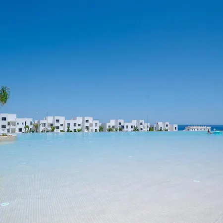Apartament Boho Seaside In Cove Garden Kirenia